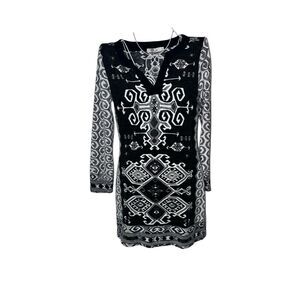 Beautiful WOMEN Beautiful  Aryeh Anthropologie Knit  Dress Black Gray Bell Sleev